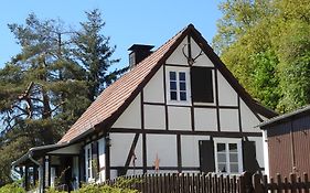 Linnehus Am Diemelsteig